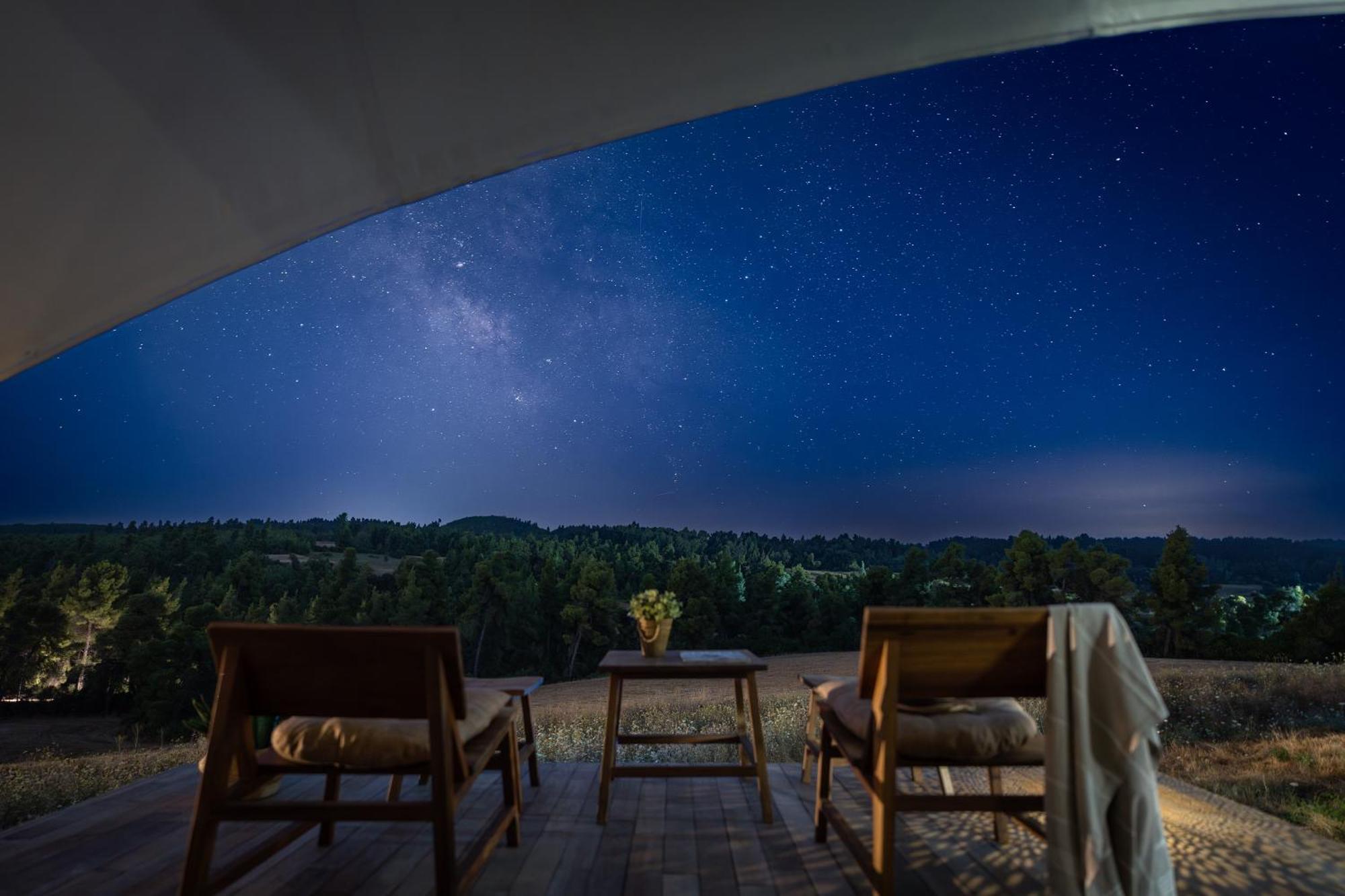 Luxe tent Ihousevillage Polychrono