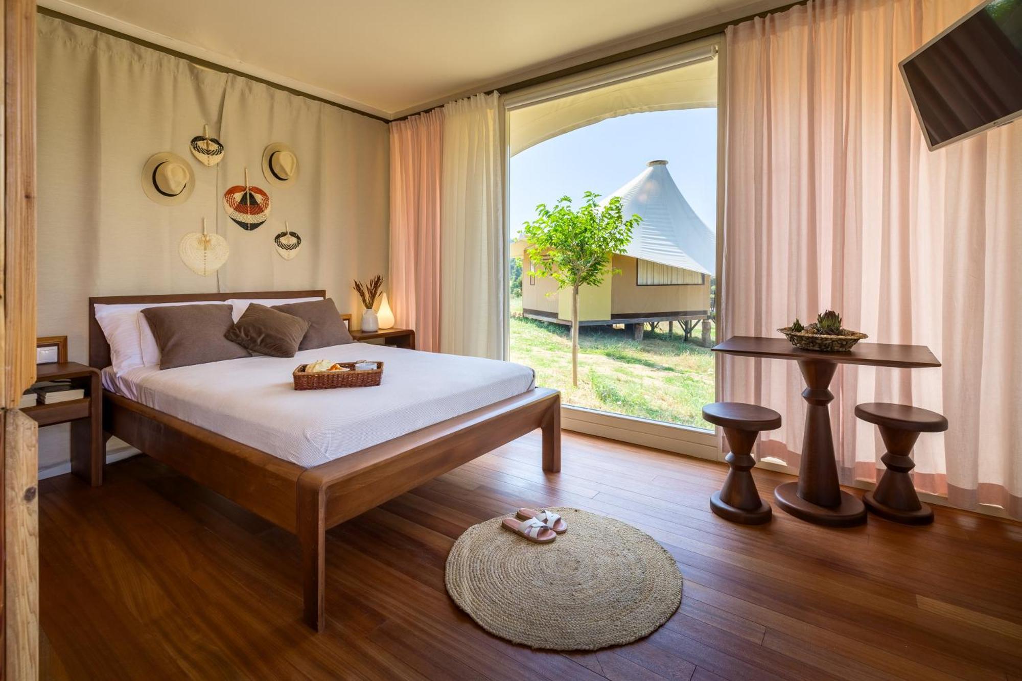 Ihousevillage *