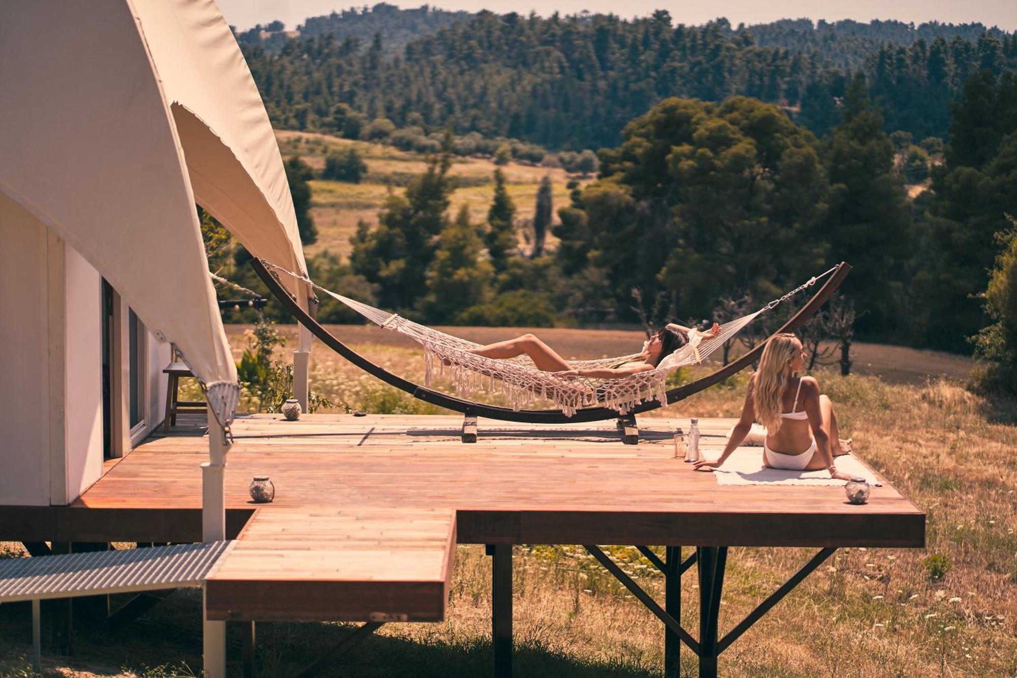 Luxe tent Ihousevillage Polychrono