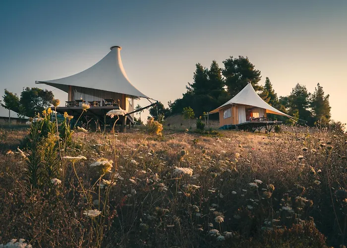 Ihousevillage