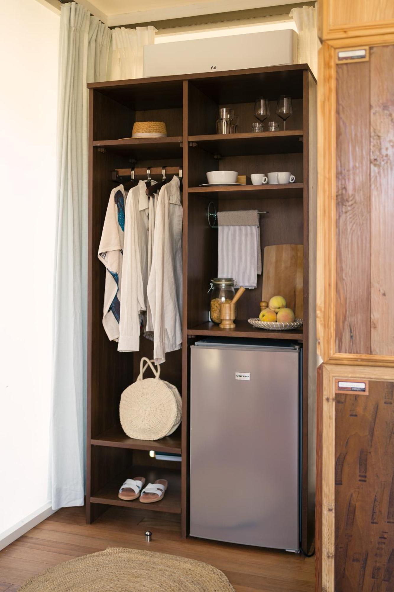 Ihousevillage Polychrono